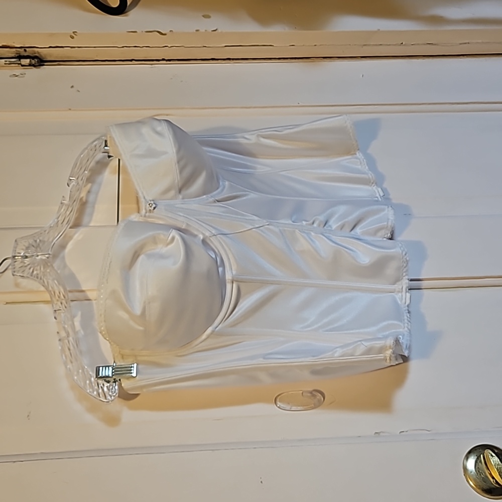 Dominique Strapless shapeware top wired size 46 C white